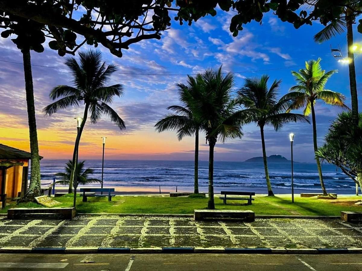 5E-Pe Na Areia Da Praia Do Tombo, 2 Quartos, Ar Cond, 2 Banheiros,2 Vagas+Roupas De Cama Guarujá Buitenkant foto